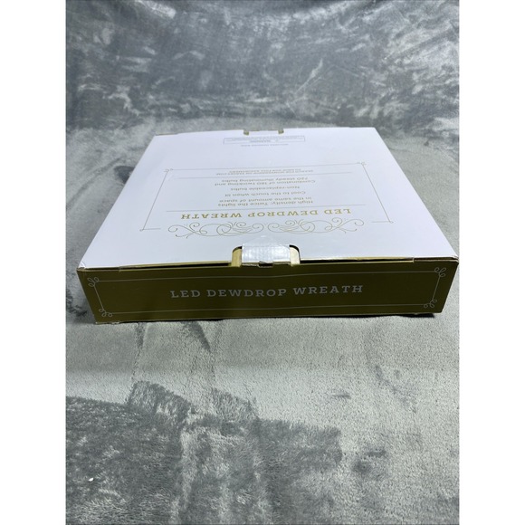 Wondershop Christmas LED Dewdrop Wreath Twinkling Warm White In/Out 15in NEW - Picture 11 of 14